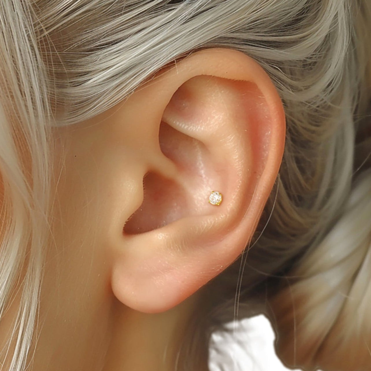 solitaire flat back cartilage stud