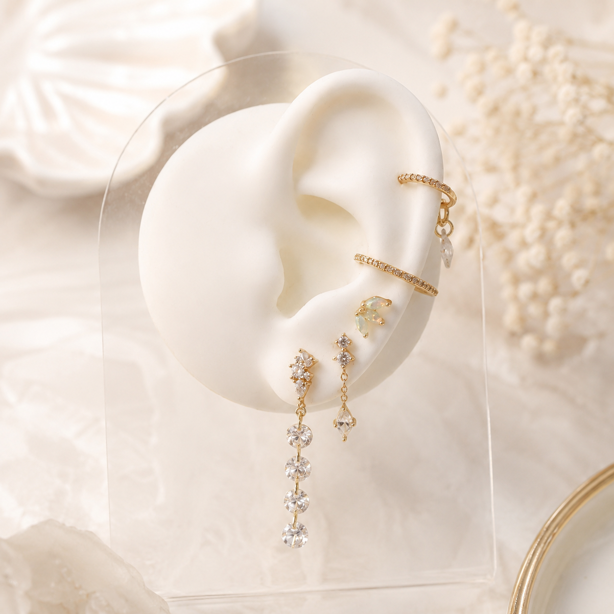 Alicia Conch Hoop - 14K Solid Gold